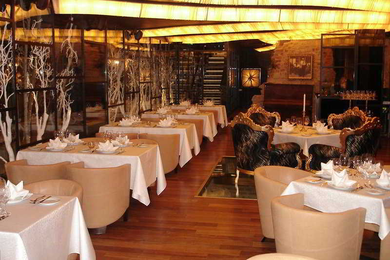 Royal Square Hotel & Suites ريغا المظهر الخارجي الصورة