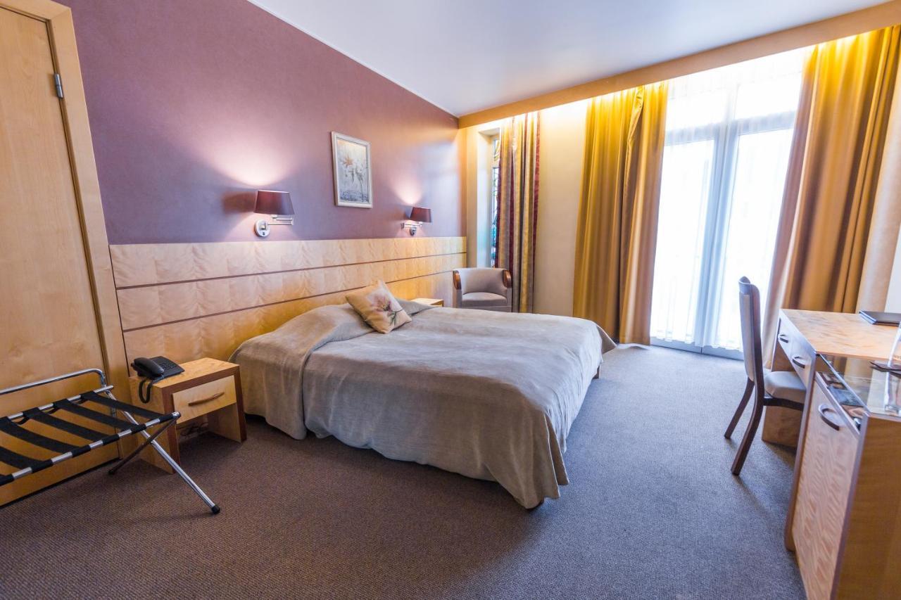 Royal Square Hotel & Suites ريغا المظهر الخارجي الصورة