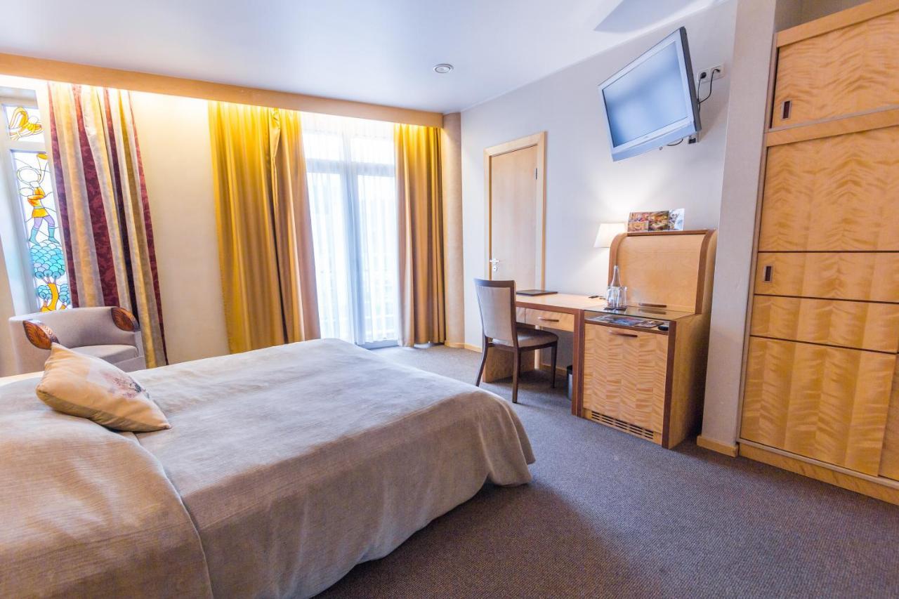 Royal Square Hotel & Suites ريغا المظهر الخارجي الصورة